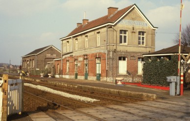SCHELDEWINDEKE  DIA 84-1679.jpg